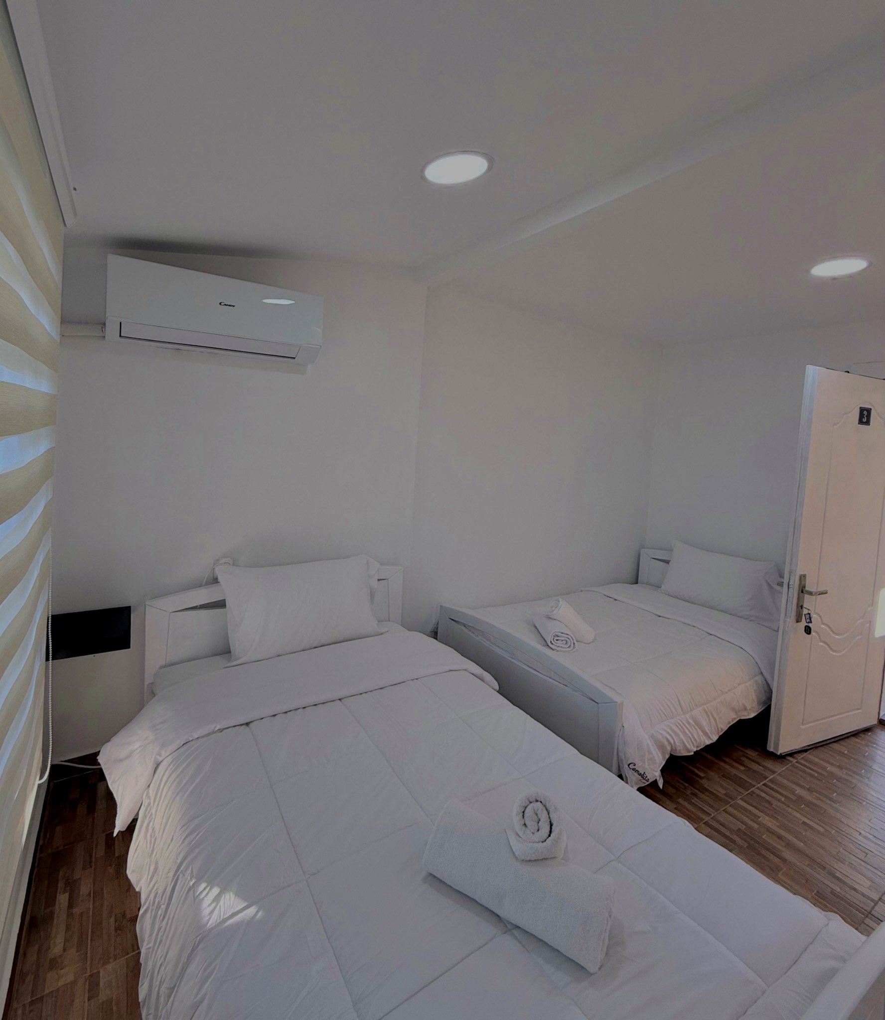 Twin room at Vila Bakiaj